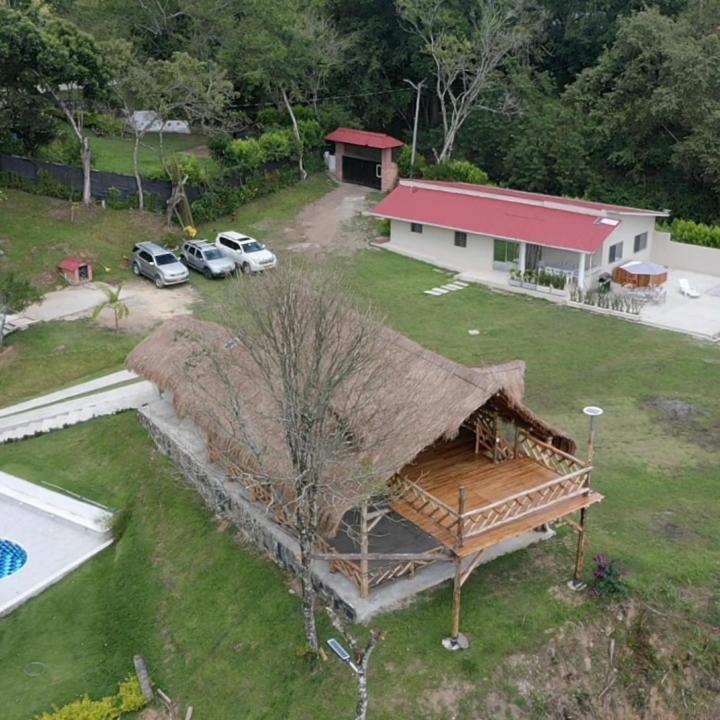 Villeta Casa De Campo Caracoli Spa Exterior photo